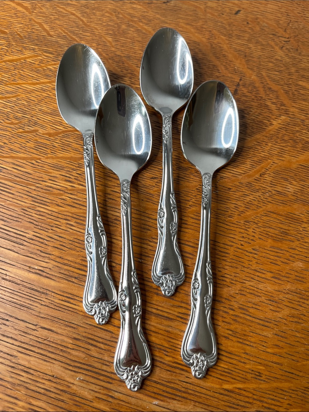 Set of 4 Oneida Azalea Stainless Steel Spoons / Teaspoons Floral Silverware